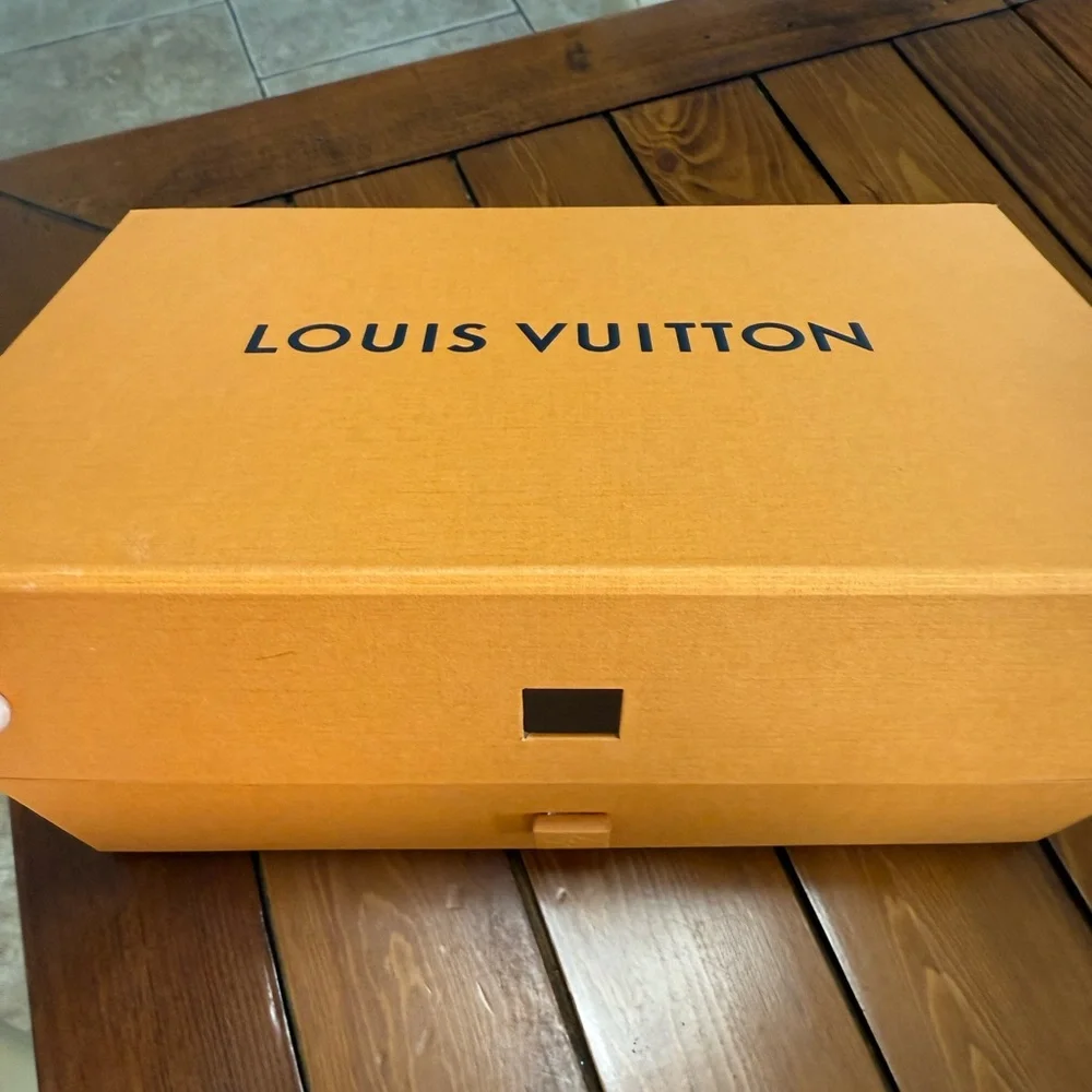 NWT Louis Vuitton Kirigami Organizer w: Certificate of Authenticity&receipt copy - Picture 4 of 12